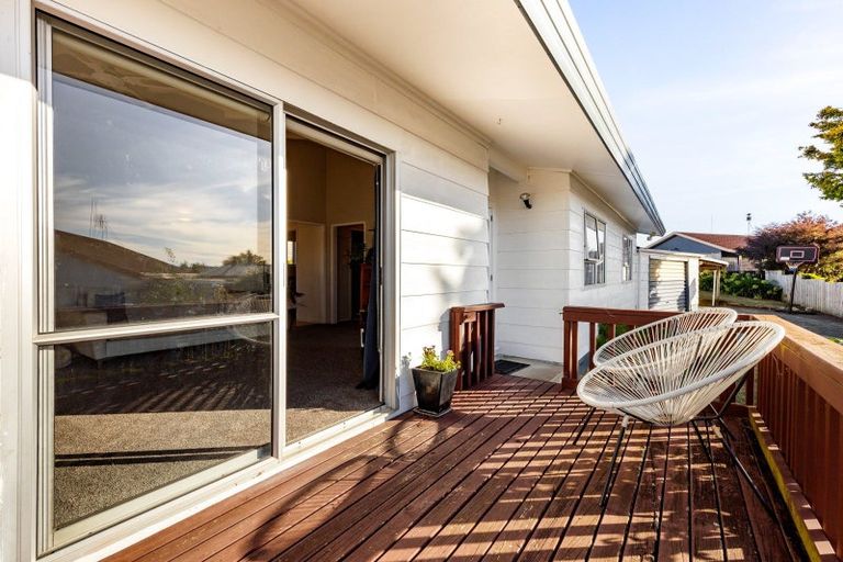 Photo of property in 10 Millar Place, Nawton, Hamilton, 3200