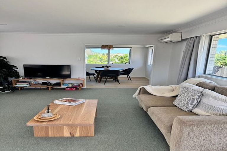 Photo of property in 2/42 Matua Road, Matua, Tauranga, 3110