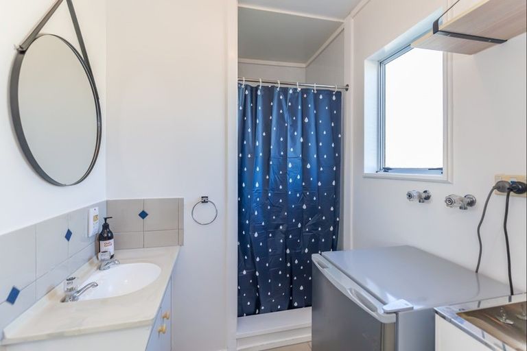 Photo of property in 21 Rua Avenue, Waitarere Beach, Levin, 5510