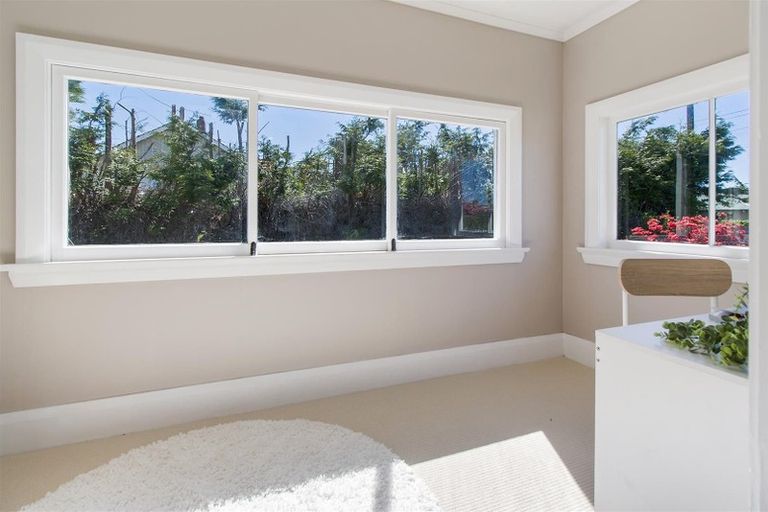 Photo of property in 8 Herbert Street, Waimate, 7924