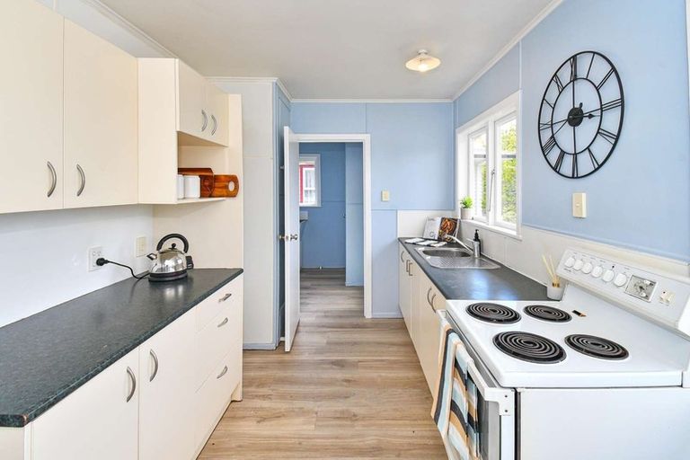 Photo of property in 266 Bairds Road, Otara, Auckland, 2023