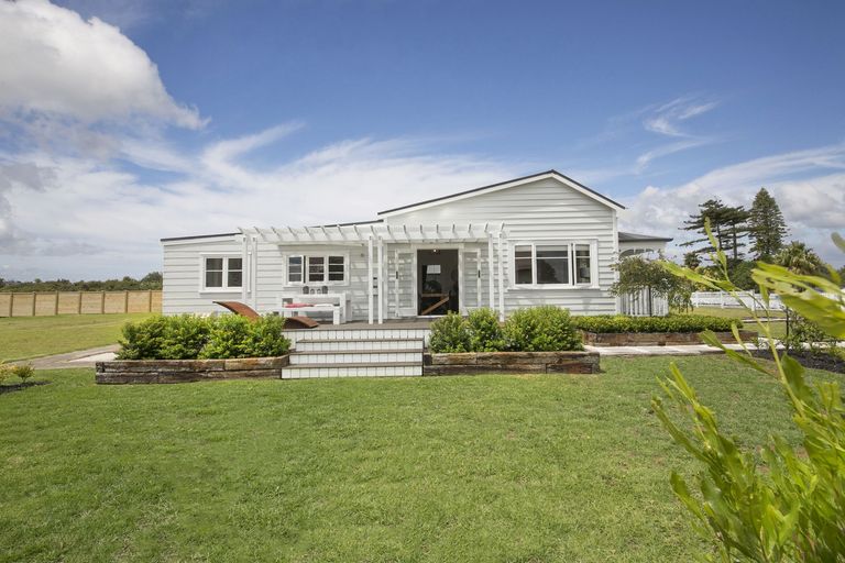 Photo of property in 5 Clarks Lane, Hobsonville, Auckland, 0618