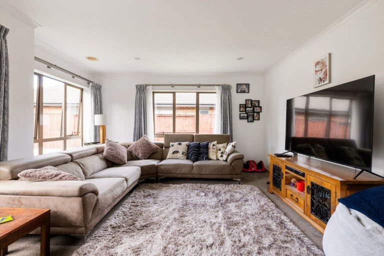 Photo of property in 115 Wentworth Drive, Rototuna North, Hamilton, 3210