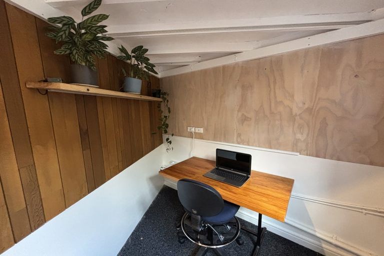 Photo of property in 47 Seymour Grove, Kingsley Heights, Upper Hutt, 5018