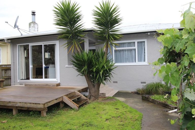 Photo of property in 39 Manawatu Street, Hokowhitu, Palmerston North, 4410