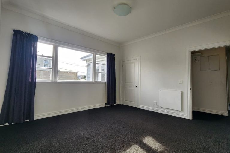 Photo of property in 113 Austin Street, Mount Victoria, Wellington, 6011