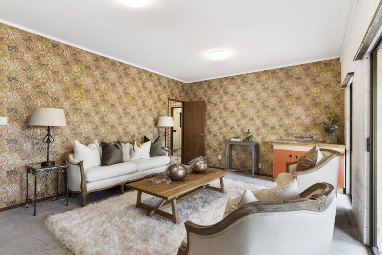 Photo of property in 114 Bramley Drive, Farm Cove, Auckland, 2012