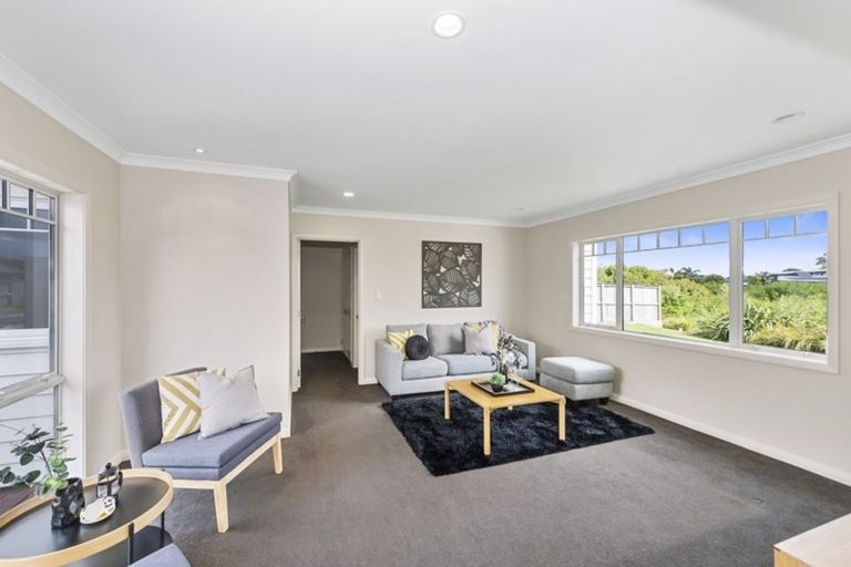 Photo of property in 162 Saint James Drive, Huntington, Hamilton, 3210