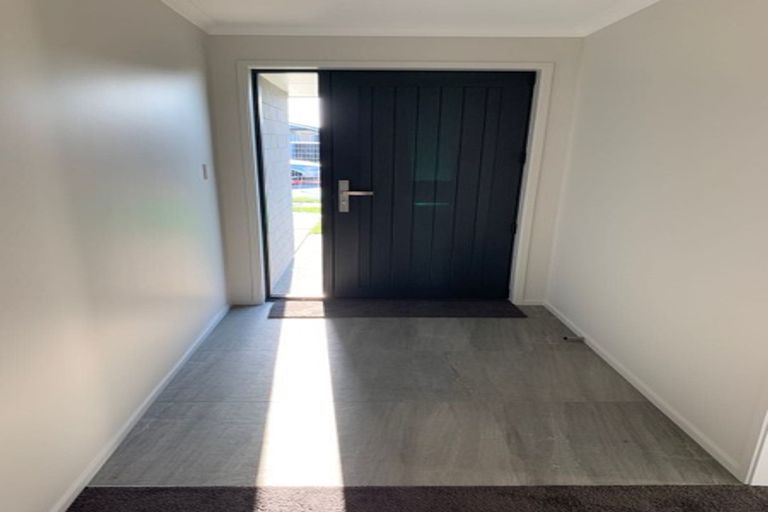 Photo of property in 9 Flack Street, Pyes Pa, Tauranga, 3112