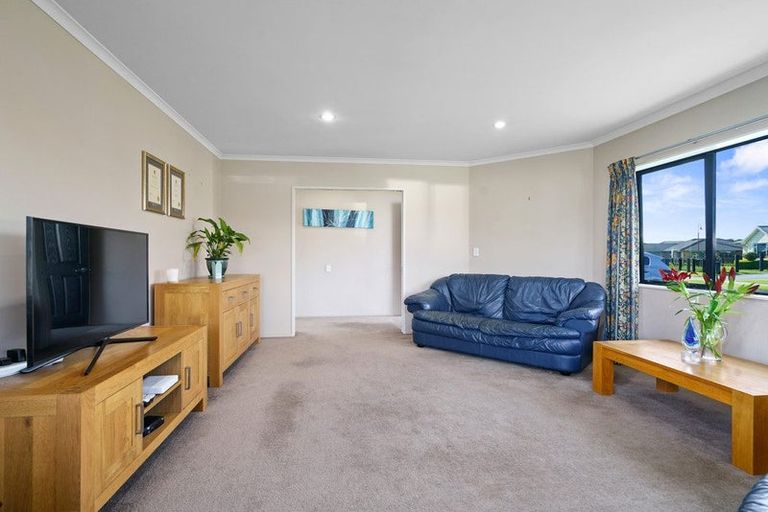 Photo of property in 26 Madison Street, Cambridge, 3434