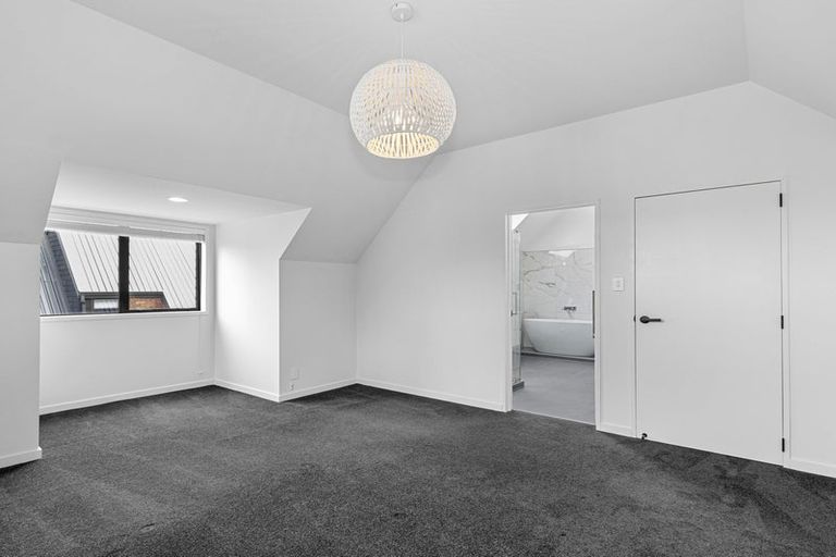 Photo of property in 2/23 Hamilton Avenue, Ilam, Christchurch, 8041