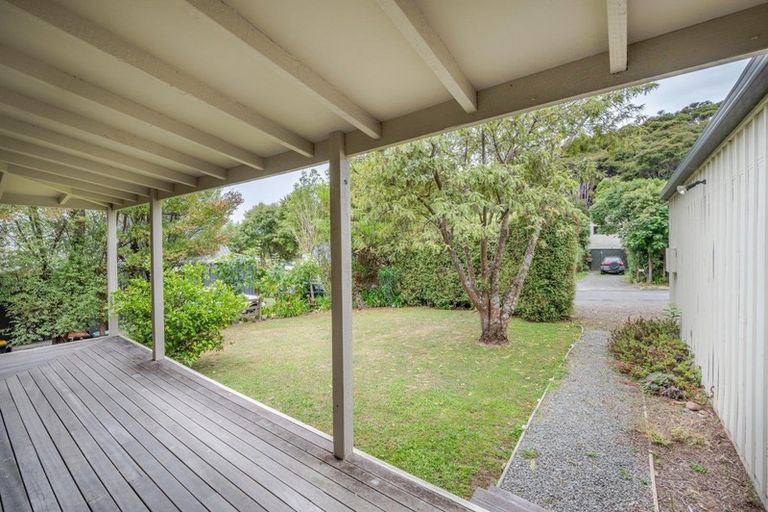 Photo of property in 9 Kowhai Grove, Akaroa, 7520