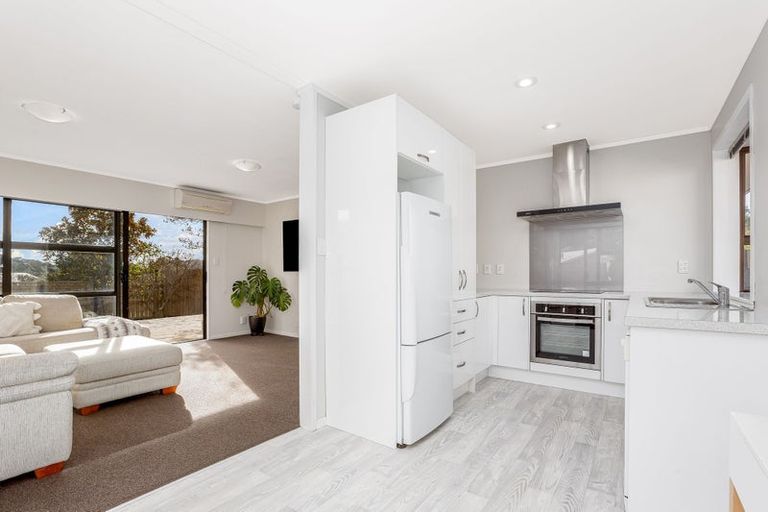 Photo of property in 13a Transom Close, Whitby, Porirua, 5024