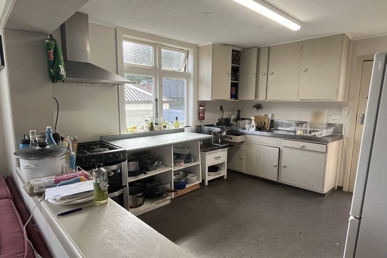 Photo of property in 115 Austin Street, Mount Victoria, Wellington, 6011