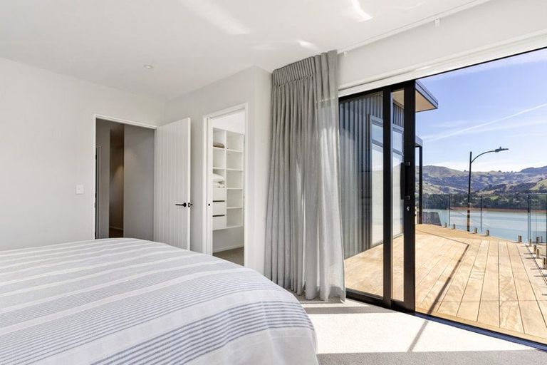 Photo of property in 21 Totara Drive, Duvauchelle, 7581