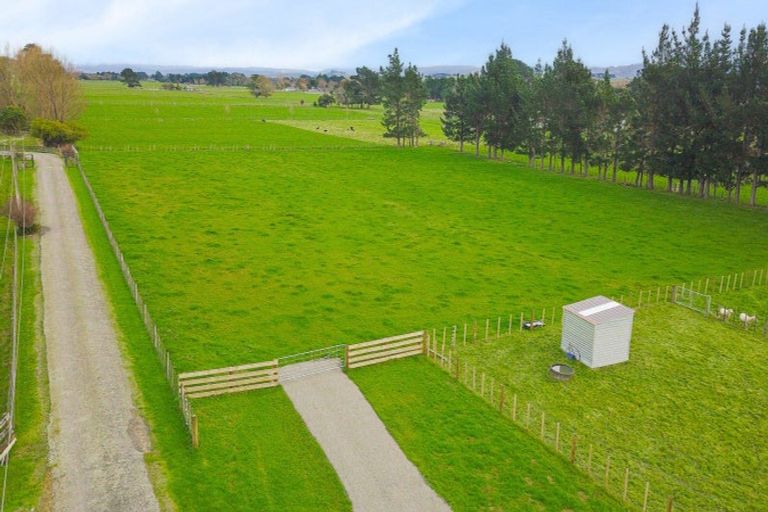 Photo of property in 48 Riccarton Road, Pahiatua, 4910