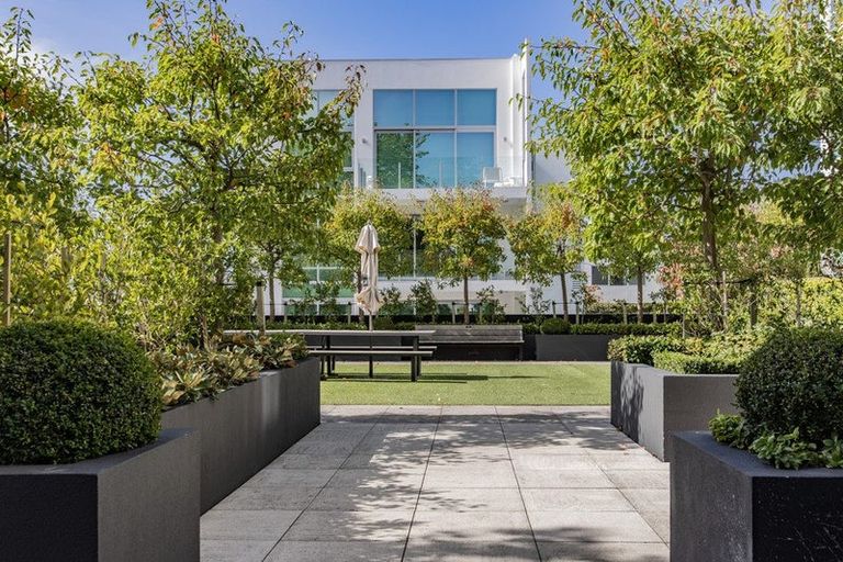 Photo of property in 1/18 Carlton Mill Road, Merivale, Christchurch, 8014