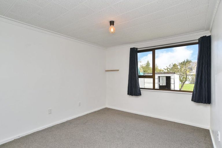 Photo of property in 6 Finlay Place, Woolston, Christchurch, 8023