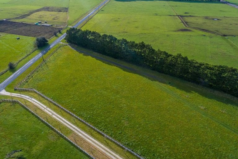 Photo of property in 143 Underhill Road, Woodside, Greytown, 5794