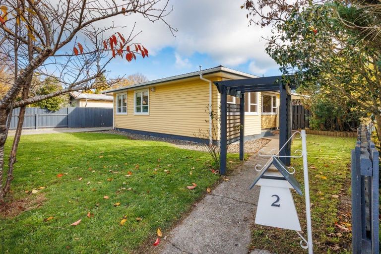 Photo of property in 2 Oban Place, Awapuni, Palmerston North, 4412
