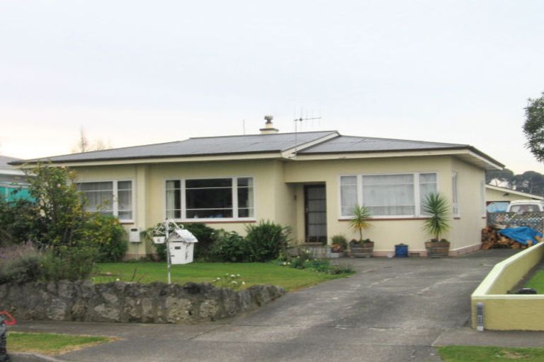 Photo of property in 6 Tripoli Street, Onekawa, Napier, 4110