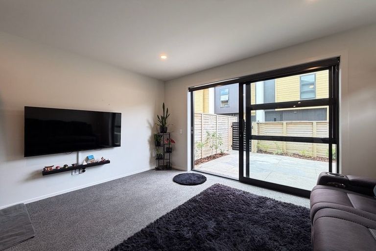 Photo of property in 2 Te Ara O Papatahi, Wainuiomata, Lower Hutt, 5014