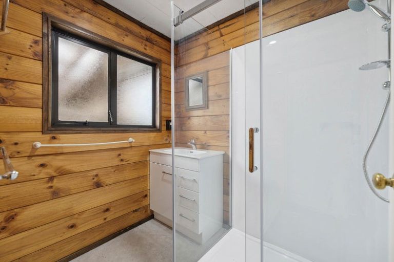 Photo of property in 41 Rangiamohia Road, Turangi, 3334