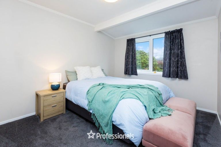 Photo of property in 3 Donegal Grove, Birchville, Upper Hutt, 5018