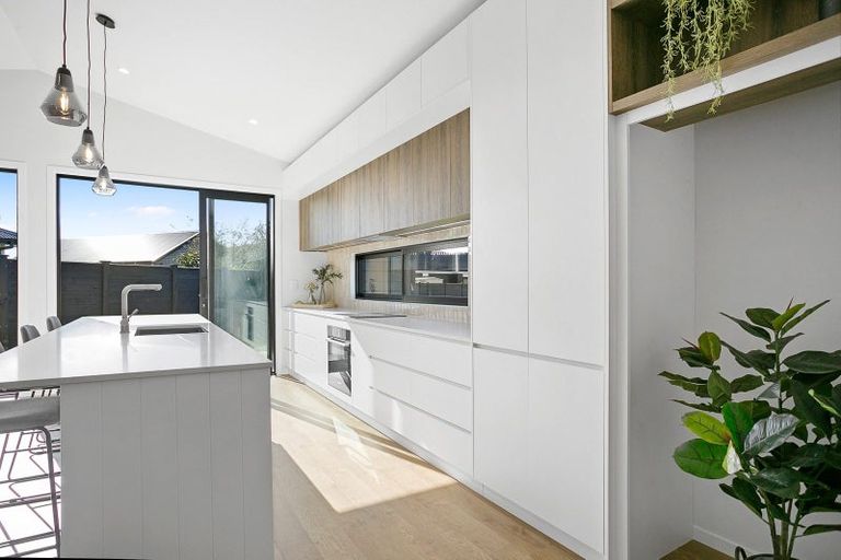 Photo of property in 4b Lewis Way, Cambridge, 3434