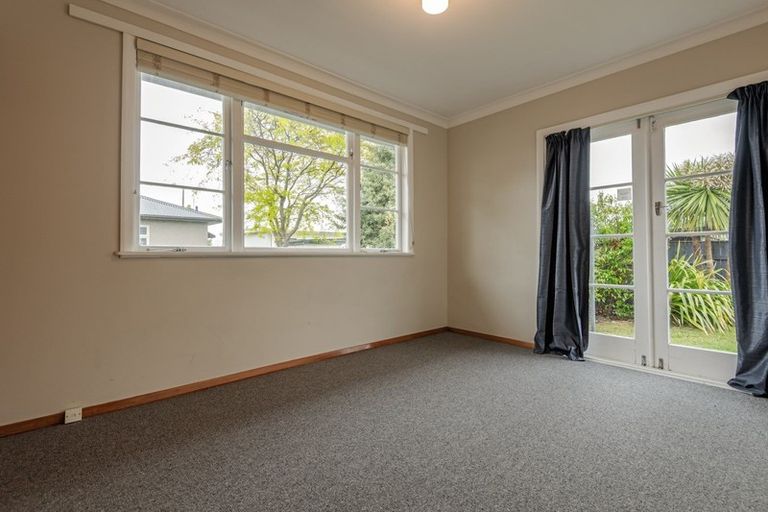 Photo of property in 86 Guy Avenue, Takaro, Palmerston North, 4410