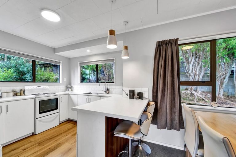 Photo of property in 8 Puketotara Street, Highlands Park, New Plymouth, 4312