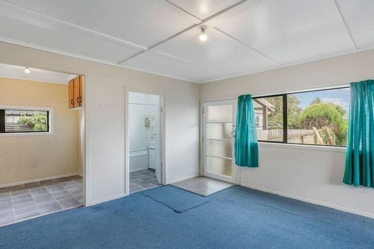 Photo of property in 73a Weymouth Road, Manurewa, Auckland, 2102