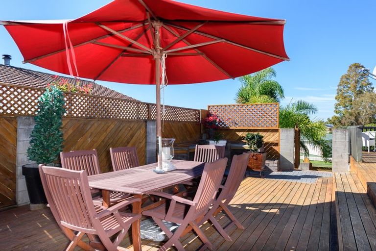 Photo of property in 9 Bayview Street, Te Puke, 3119