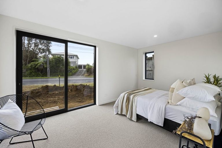 Photo of property in 88 Wairau Road, Oakura, 4314