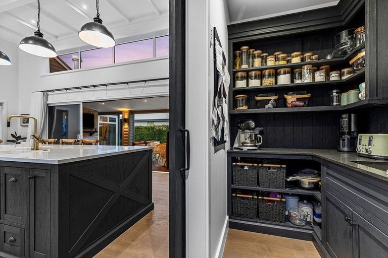 Photo of property in 6 Mollisia Lane, Papamoa Beach, Papamoa, 3118