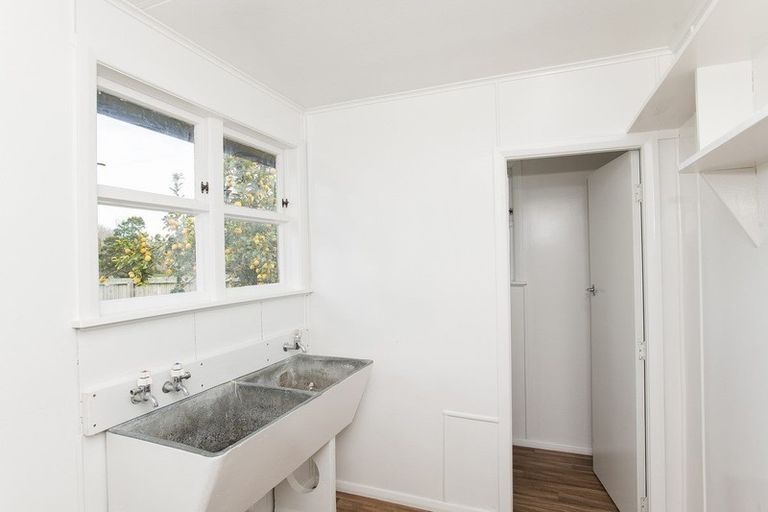 Photo of property in 15 Munro Street, Elgin, Gisborne, 4010