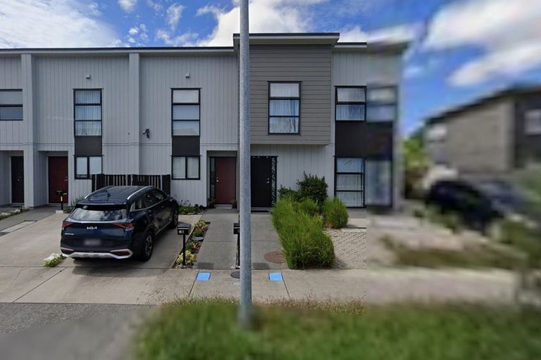 Photo of property in 8 Kitea Place, Mangere, Auckland, 2022
