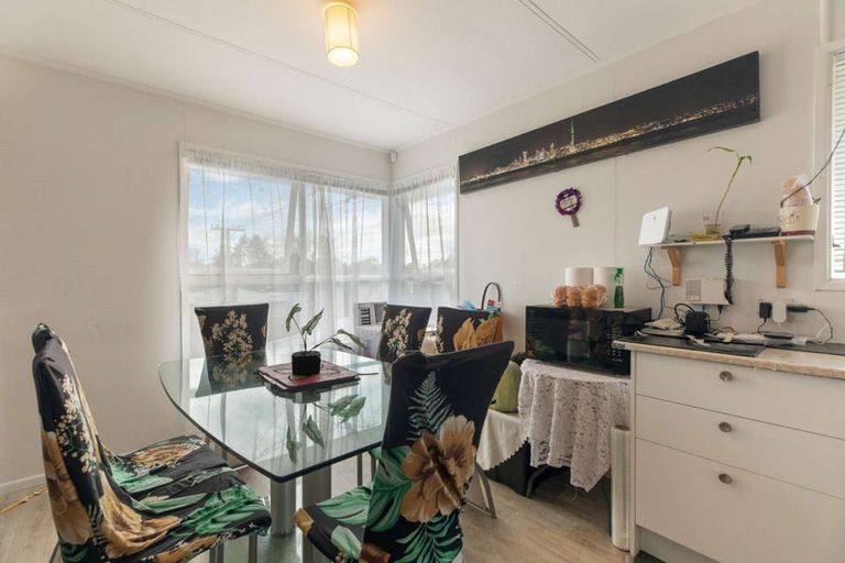 Photo of property in 5 Stainton Place, Otara, Auckland, 2023