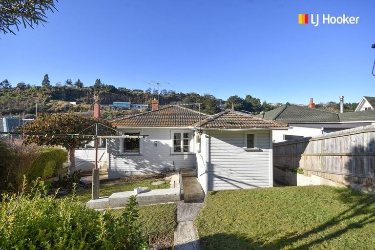 Photo of property in 322 Kaikorai Valley Road, Bradford, Dunedin, 9011