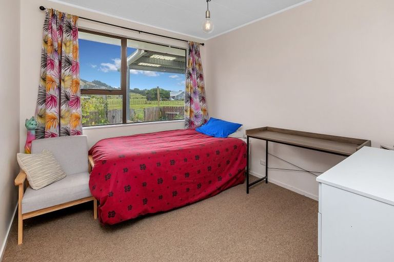 Photo of property in 52a George Street, Hikurangi, 0114