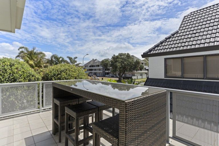 Photo of property in Atlas Apartments, 1/49 Maunganui Road, Mount Maunganui, 3116