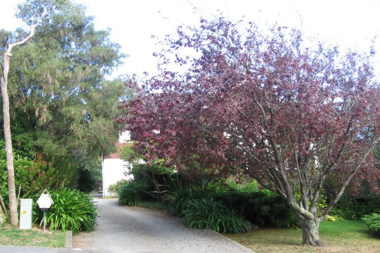 Photo of property in 68 Chatsworth Road, Silverstream, Upper Hutt, 5019