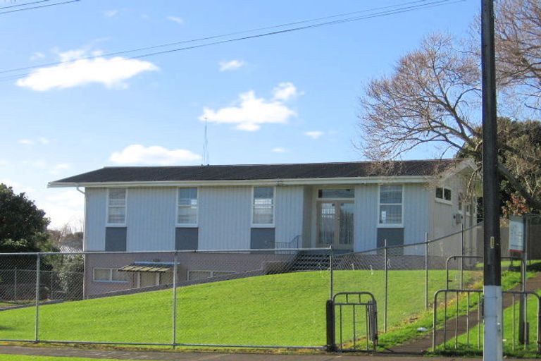 Photo of property in 228 Bairds Road, Otara, Auckland, 2023