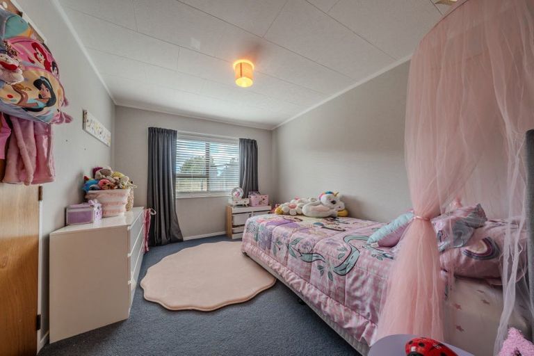 Photo of property in 129 Mclean Street, Woodville, 4920