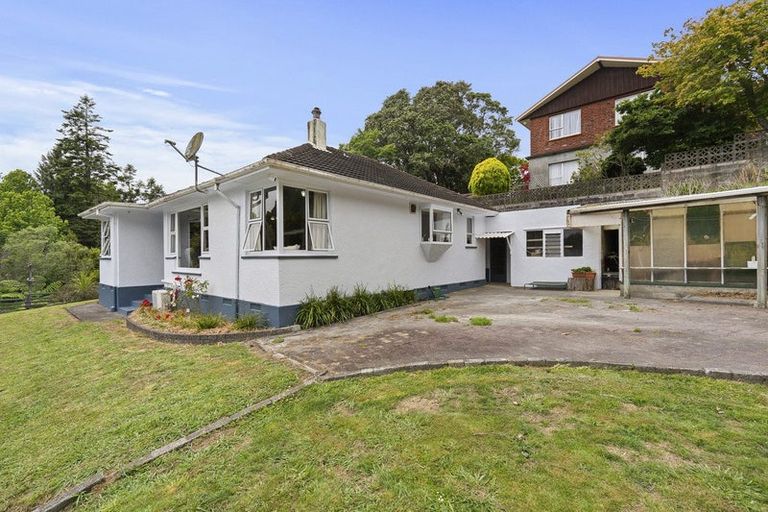 Photo of property in 108 Huatoki Street, Frankleigh Park, New Plymouth, 4310