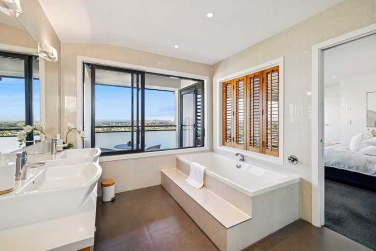Photo of property in 5 Castor Bay Road, Castor Bay, Auckland, 0620