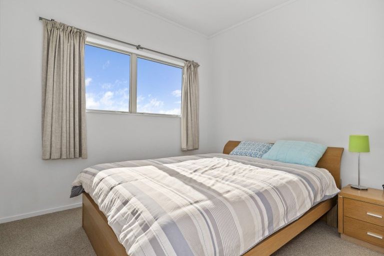 Photo of property in 31 Reynolds Place, Papamoa Beach, Papamoa, 3118