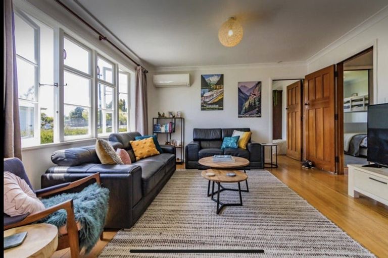 Photo of property in 37 Goldfinch Street, Ohakune, 4625