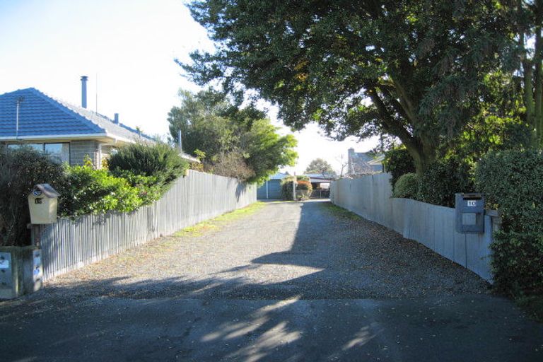 Photo of property in 12 Roswell Place, Islington, Christchurch, 8042
