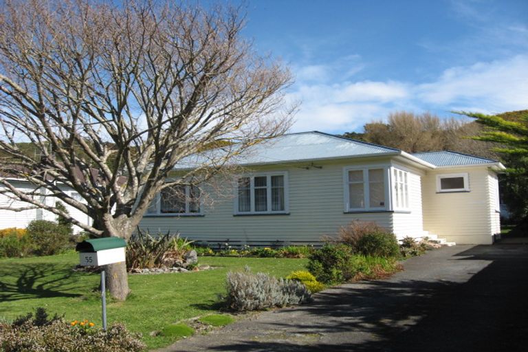 Photo of property in 55 Westminster Road, Wainuiomata, Lower Hutt, 5014